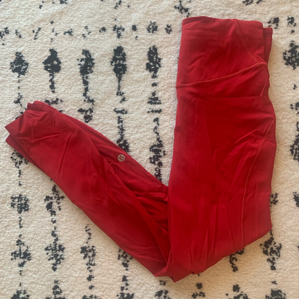 Lululemon Base Pace High Rise Tight 25”Leggings in Cardinal Red